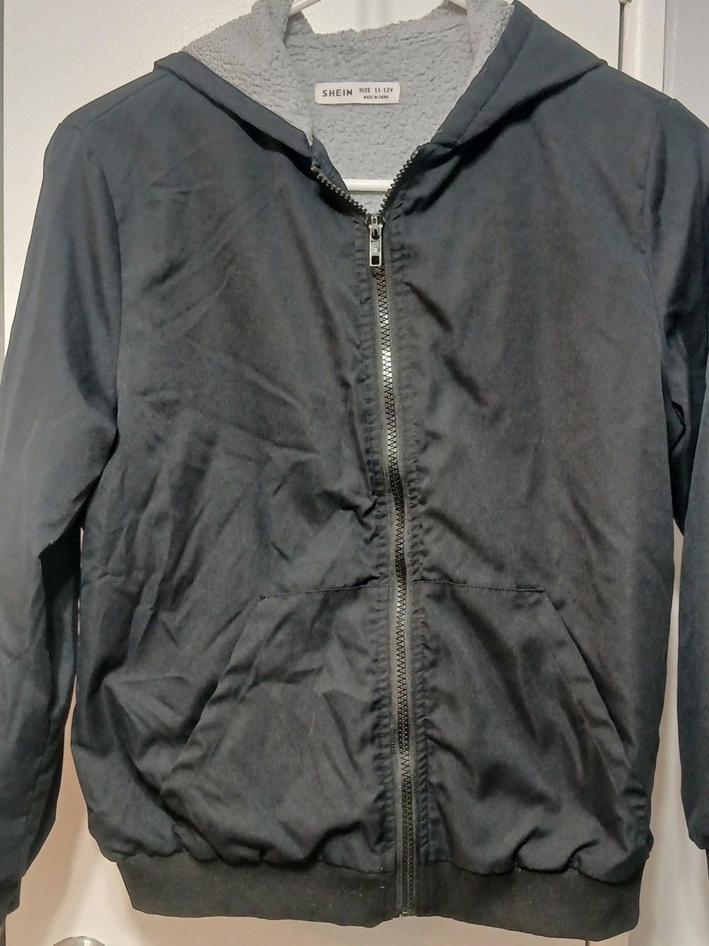 SHEIN Men's Black Zip Front Hooded Sherpa Jacket